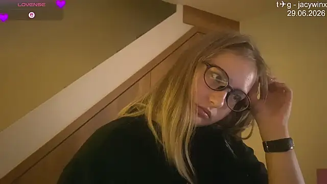 JacyWinslat's Live XXX Chat