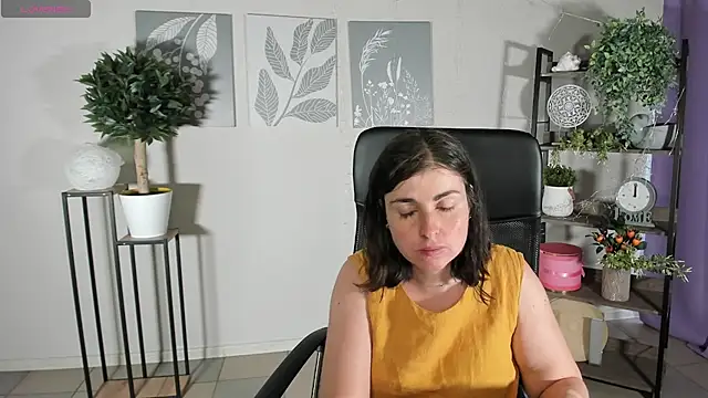 MartaEdams' Live XXX Chat