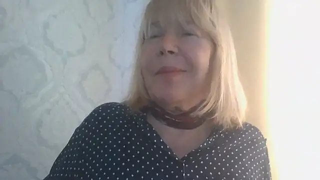 OlgaShine Chat XXX in diretta