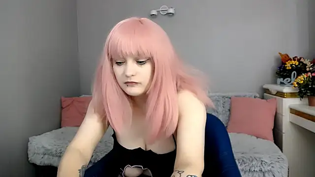 Estheri Adlı Modelin Canlı XXX Sohbeti