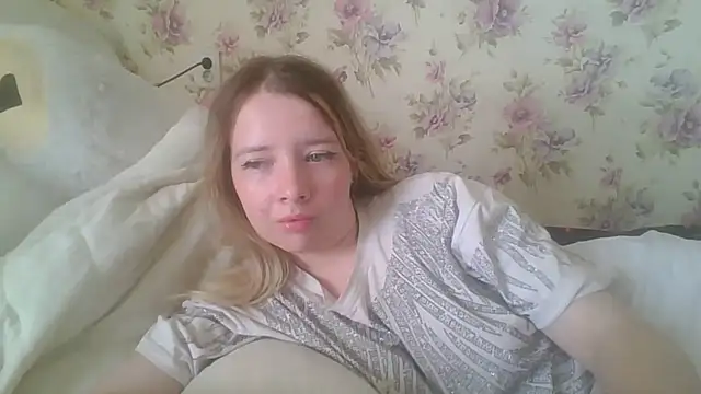 ViolaCandy Adlı Modelin Canlı XXX Sohbeti