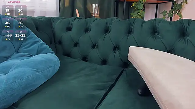 دردشة InesPiek الجنسية المباشرة