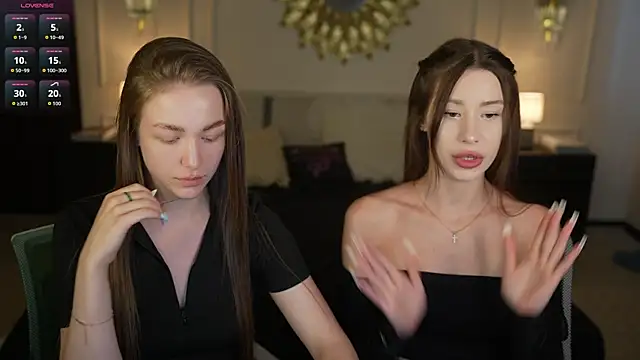 Selena_Glow live XXX chat
