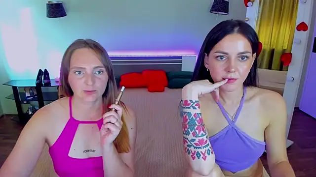 Chatroom XXX en direct de MagicEyess