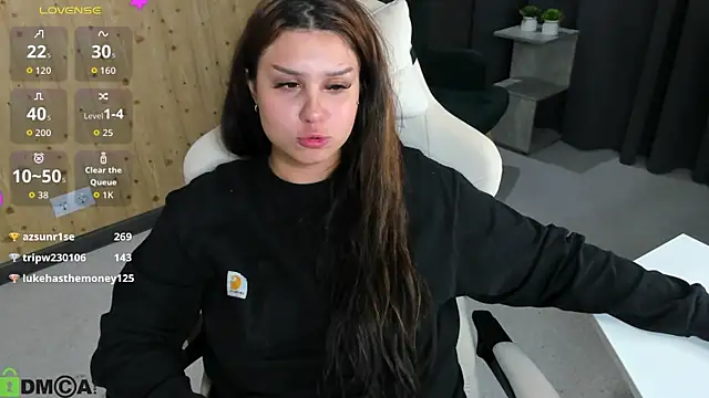 nicolewoss' Live XXX Chat