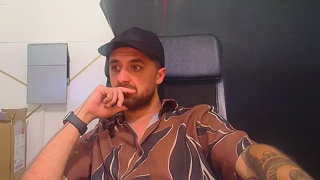 JamesMyerss Chat XXX in diretta