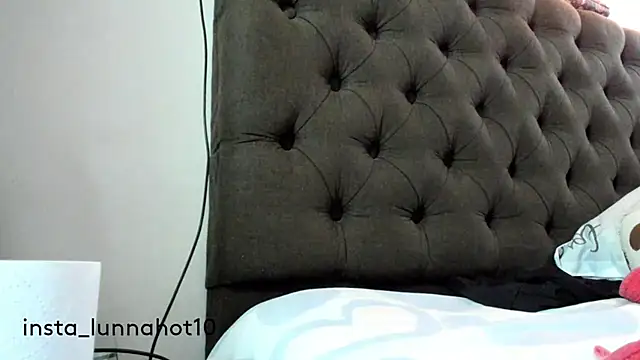 natyhot20 Chat XXX in diretta