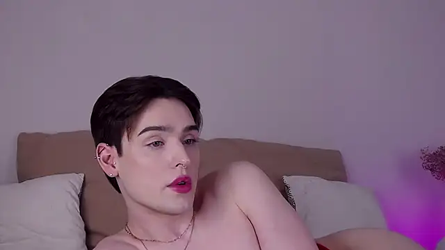 RobbyCharming Adlı Modelin Canlı XXX Sohbeti