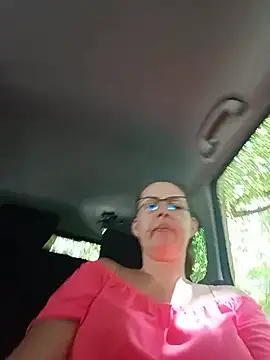 uber_babe élő XXX-chatje