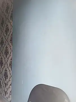 Pokazy przed kamerką – PrettyDickk1