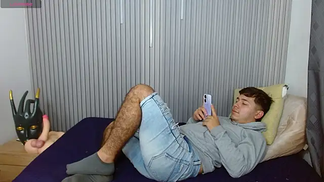 Chat XXX ao vivo de Julian_Smith21