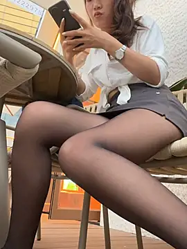 Chatroom XXX en direct de yueyuegirl