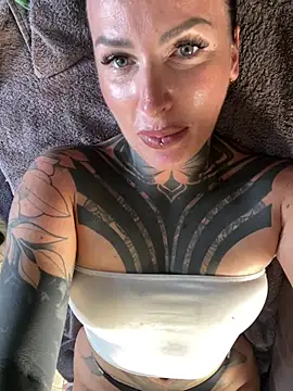 Czat XXX na żywo – KathaleaNoir