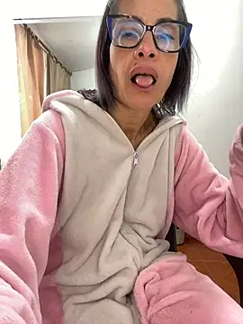 Goddess-Love-'s Live XXX Chat