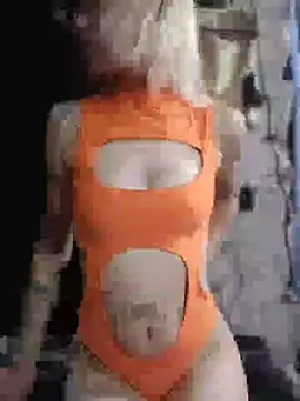 fablob23's Live XXX Chat