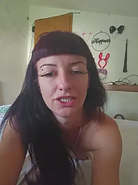 Živý XXX chat U_prolazu