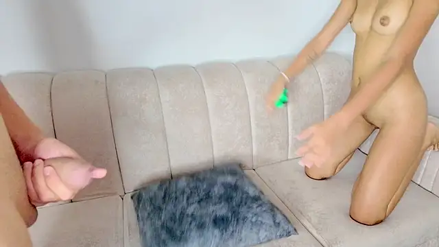Živý XXX chat Hornyshow_tv