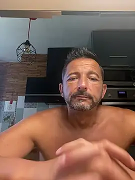 daddy3945 live XXX chat