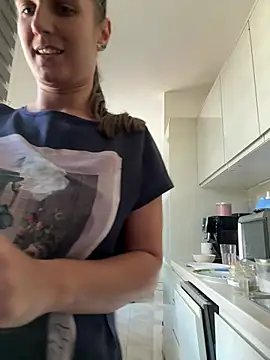 jennifer11772 XXX чат на живо