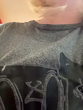 Chat +18 de RonnieKiss ao vivo