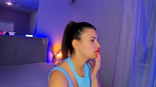 Czat XXX na żywo – Laura_Leee