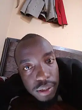 Chat +18 de Earnthis ao vivo