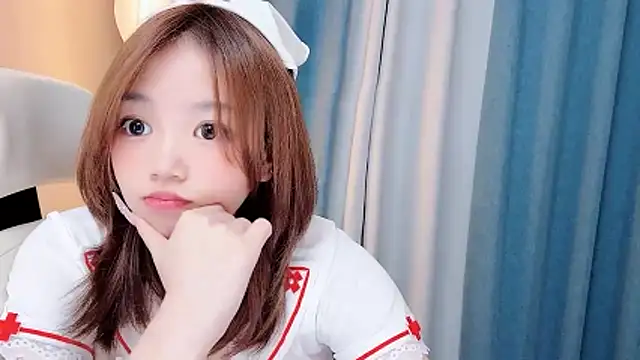 XXX chat uživo modela Yany520