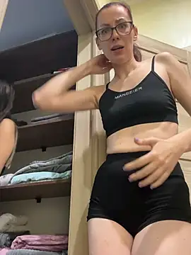 RussianGirls_のライブXXXチャット