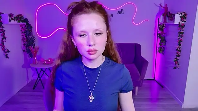 AuroraBabyDoll live XXX chat