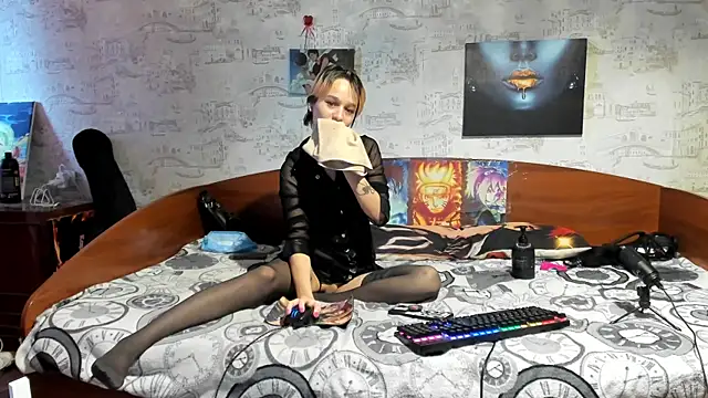 KagamiTayga Chat XXX in diretta