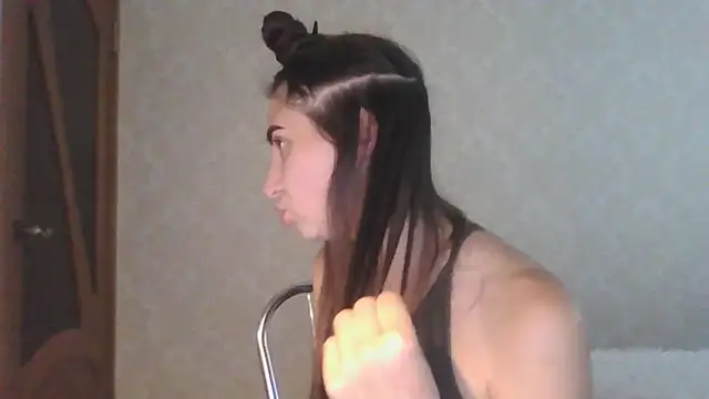Kashtanka_'s Live XXX Chat
