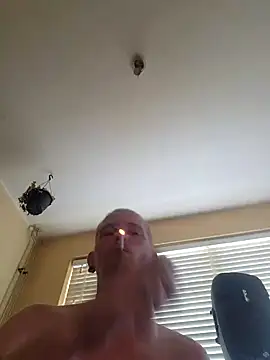 piercingpik Live XXX-Chat