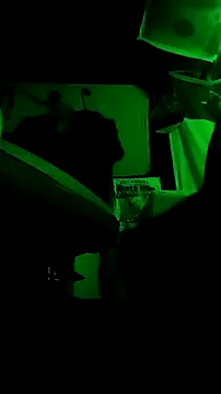 Gillygilly76 Show in webcam