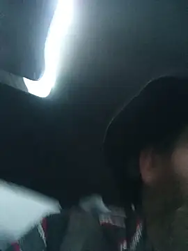 YourFavoriteDaddy-2-4-69's Live XXX Chat