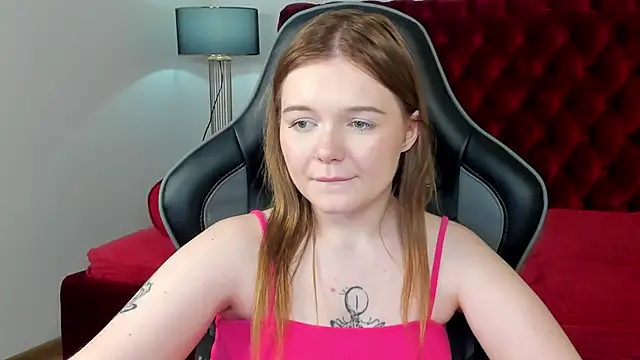 ElinaVale Live XXX-Chat