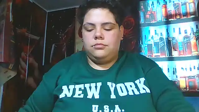 Hailey_Curvy Chat XXX in diretta