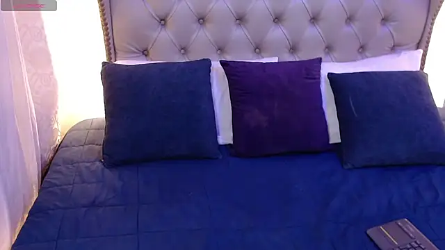 Liiamthompson 라이브 XXX 채팅