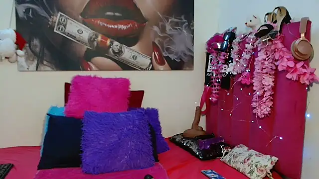 Moreish-06 Live XXX-chat
