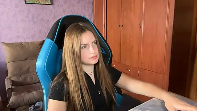 Živý XXX chat SilkSinner_