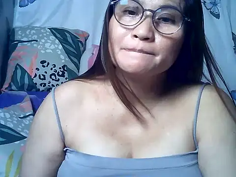 Czat XXX na żywo – Amazing_Angel22
