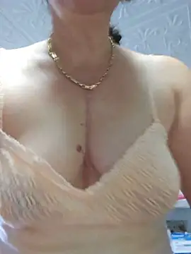 צ'אט XXX בשידור חי של IsabelleCraft
