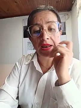 XXX chat uživo modela Valentina--1
