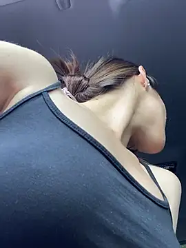 Živý XXX chat NotYourMiss