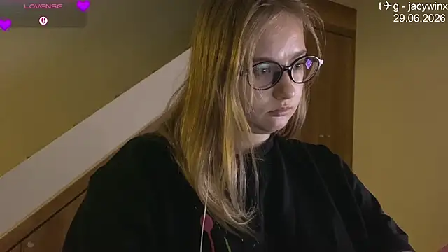 JacyWinslat Chat XXX in diretta
