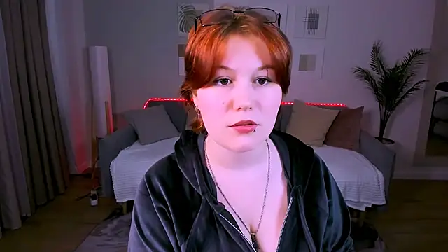 Czat XXX na żywo – MiaLacrice