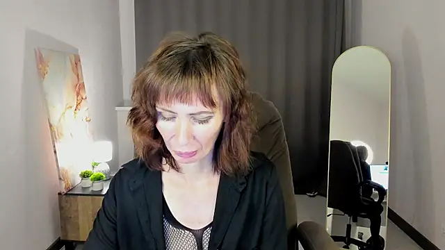 gracekellyyyn Live XXX chat