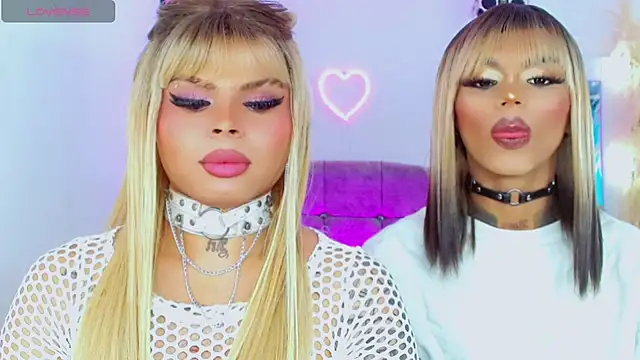 AdanKinng 라이브 XXX 채팅