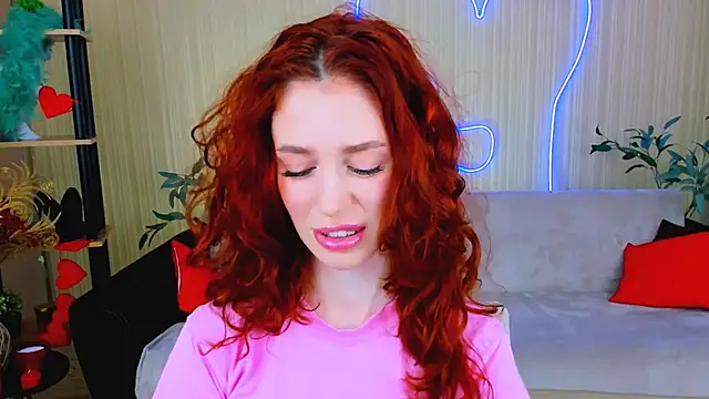 ChristinaConteeree – Naživo XXX chat