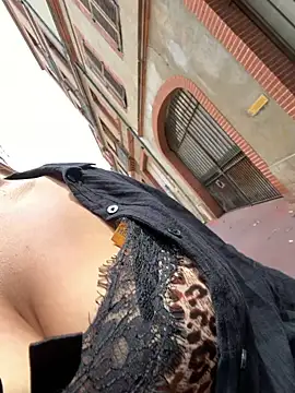 NiaBeurette's Live XXX Chat