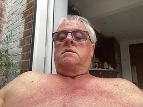 bigbadjon69 live XXX chat